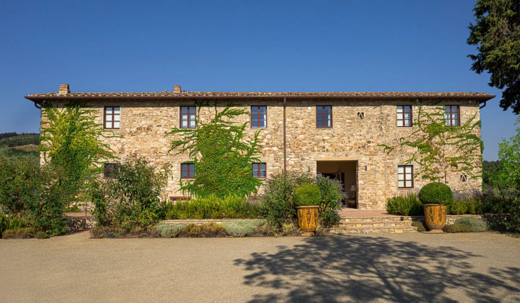 Pietra del Cabreo Relais de Charme stone building