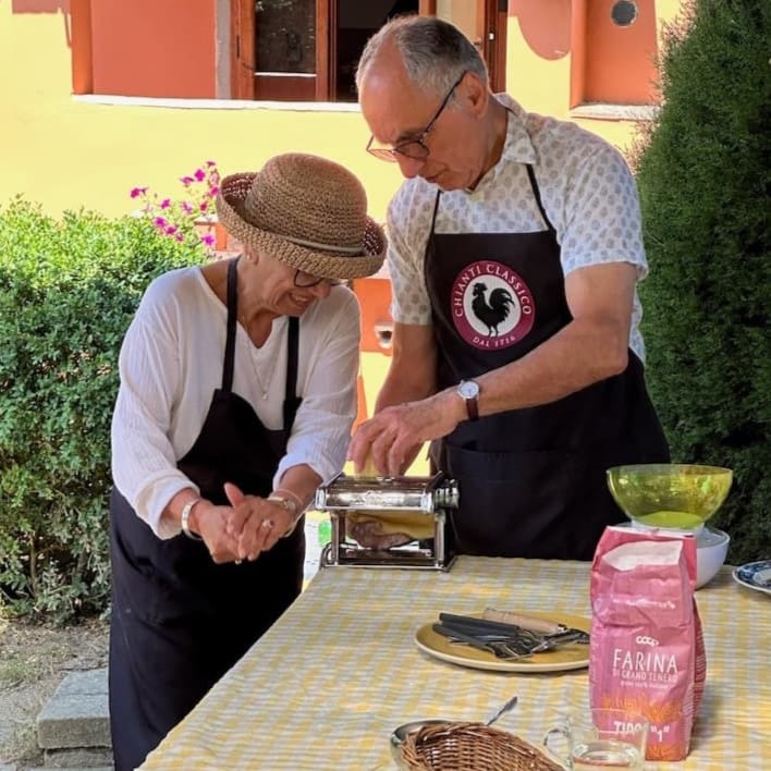 Tour group photo in Chianti countryside